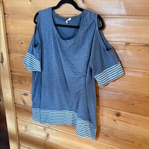 Source Unknown Blue Cold-Shoulder Stripe Trim Top